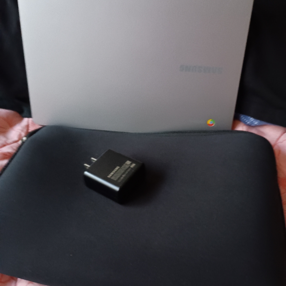 Samsung Chrome Laptop